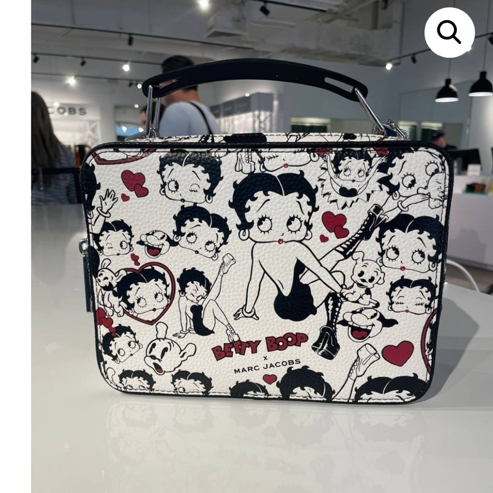 NWT MARC JACOBS x Betty Boop The Large Box Top Handle Crossbody Bag Black White - Picture 2 of 11